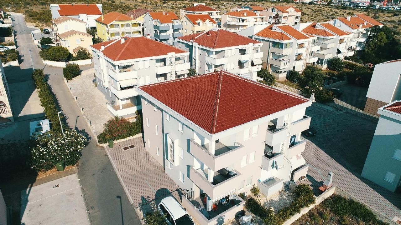 Apartment Dream Novalja Exteriör bild